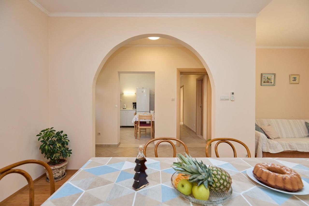 Apartment Marijana Mlini Exterior photo